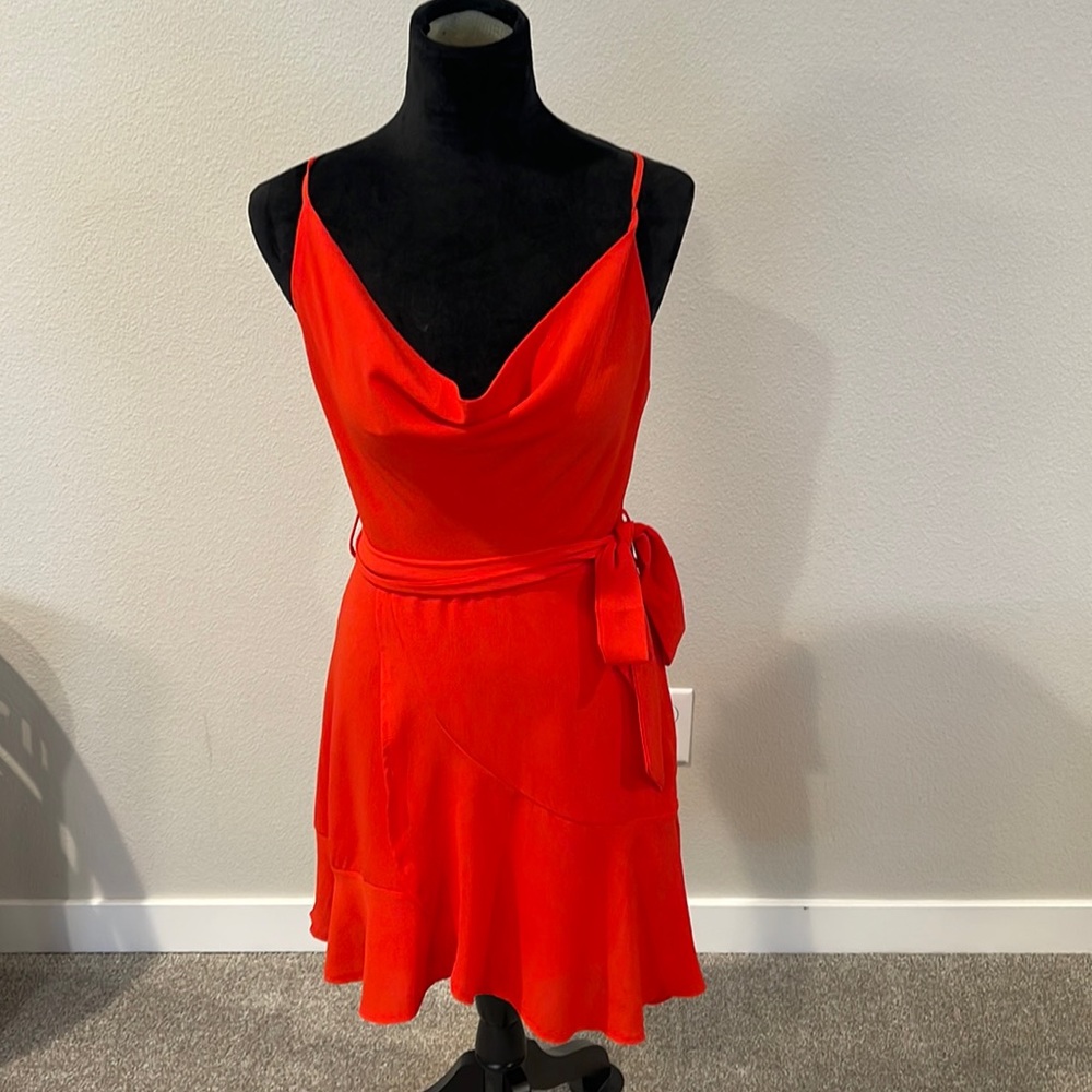 Adorable red cocktail dress!